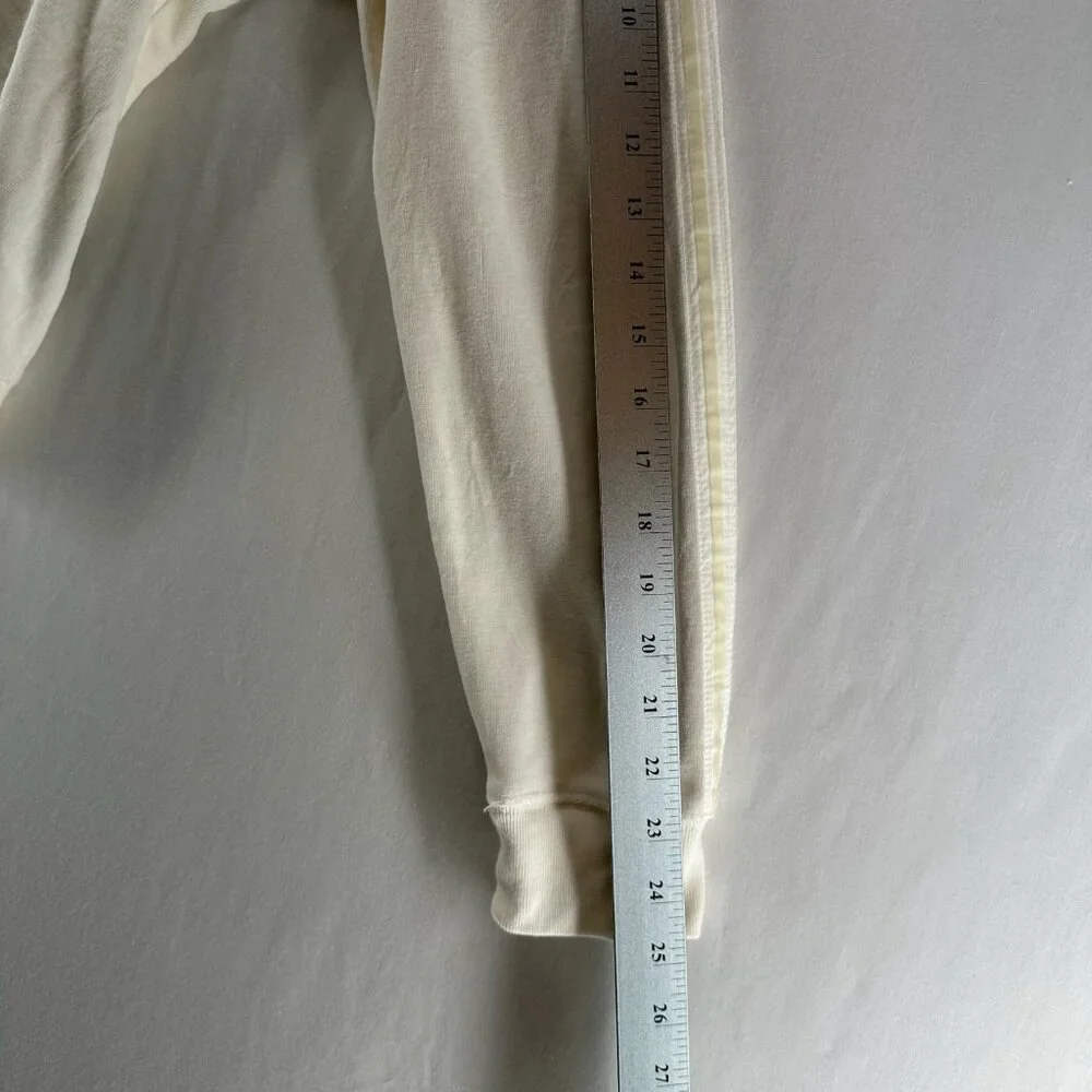 Izod Movement Velour Full-zip Hooded Sweatshirt Women L Stretch Pocket Off White - Picture 9 of 12